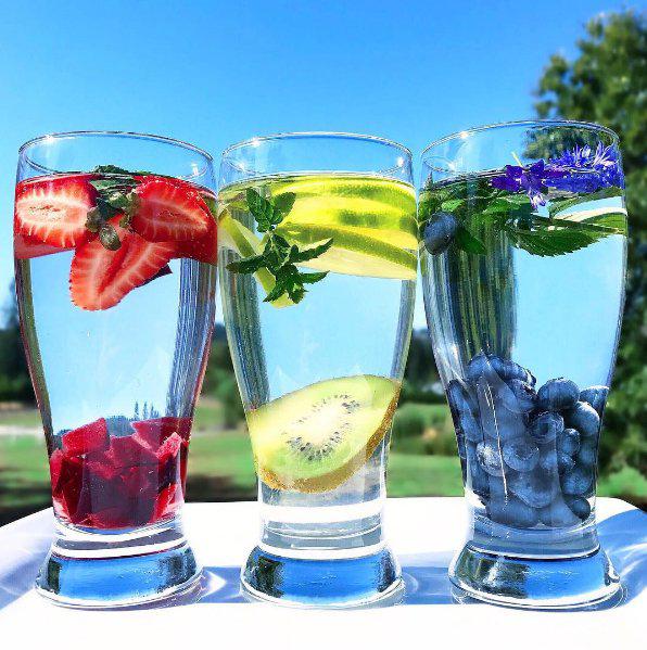 Ionized Alkaline water with fruit slices